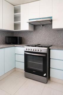 Skylight Suites Hotel - 6