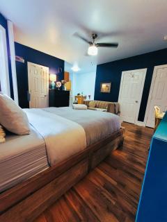 NYC Studio Long Stays Near Columbia Presby - 1