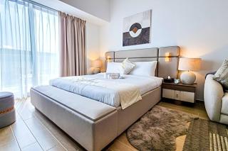 Luxe Yas Studio - Stylish Refined Escape - 9