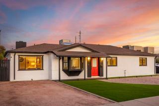 Desert Retreat w/ Pool Near Dtwn Tempe & ASU - 7
