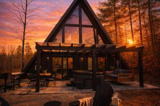 Red River Gorge Ravens Summit Luxury HotTub WiFi - 2