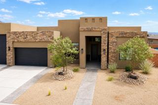 Ivins Home | Private Pool, RV Garage, Red Rocks! - 5