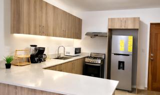 Brand New 3BR Apartment and Free Parking - 3
