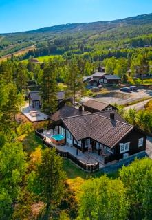Panorama Cabin - Stunning Mountain Views and Outdoor Jacuzzi Option - 0