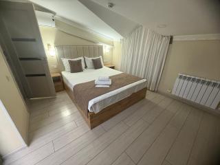 Barhat Hotel - 1