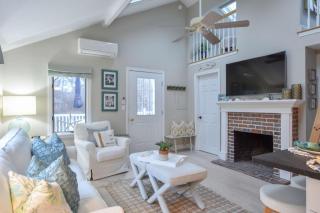 Less Than 1 Mile to Beach with Custom Fire Pit - 8