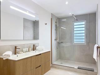Luma, vue mer, piscine, charme, central - 1