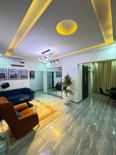 3CUS Luxury Residence with 24hr Power Located in Central Abuja - 9