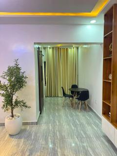 3CUS Luxury Residence with 24hr Power Located in Central Abuja - 2