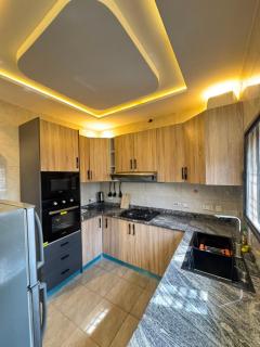 3CUS Luxury Residence with 24hr Power Located in Central Abuja - 1