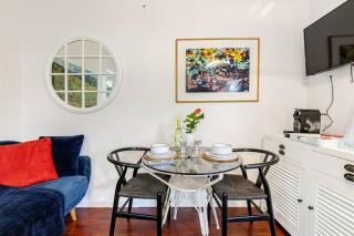 Peaceful Brighton Studio Near Beach and Cafes - 4