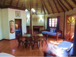 Casa de Piedra - 8