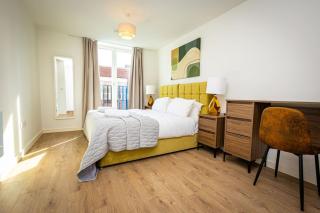 Birmingham City Retreat No 121 - 8