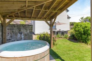 5 Bed in Wellington oc-77900 - 0