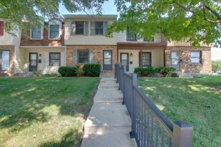 5 Mi to Downtown Davenport! Townhome w/ Patio - 6