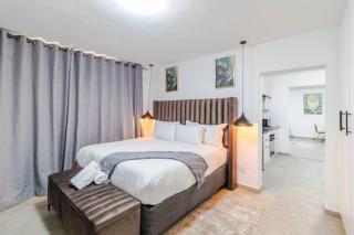 Boutique Hotel-Style Apartment In Ferndale-H8 - 9