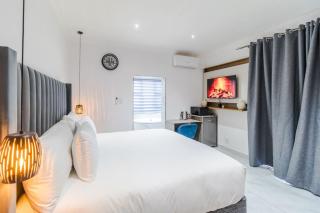 Boutique Hotel-Style Room In Ferndale-B2 - 2