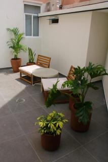 Apartment Near Consulate & Hospital District - 1