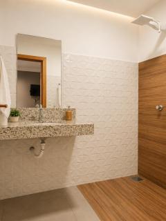 Flat com Jacuzzi - Cantinho do Lago 2 - 1