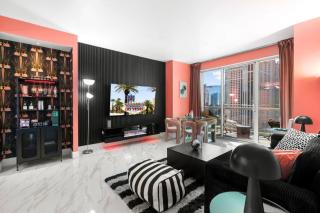 The Vanderpump Suite on LV Strip with Balcony - 8
