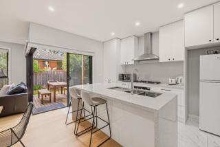 Domi Rentals - The Ormond House - 7