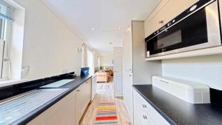 Dragonfly Cottage - Part of the The Bay Filey Holiday Village with pool, gym and direct beach access, pub, restaurant, tennis and meadows walks - 7