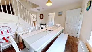 Dragonfly Cottage - Part of the The Bay Filey Holiday Village with pool, gym and direct beach access, pub, restaurant, tennis and meadows walks - 5