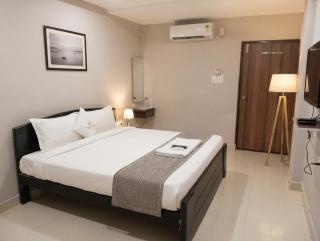 Hotel Rise Grand Kukatpally Near Hitex Exhibition Center & Nexus Mall, Yashoda Hospital - 2