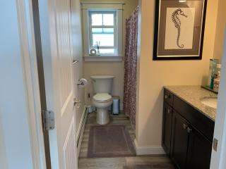 Roberts Lake House Room# 2 - 9