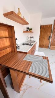 Fully Equipped Studio AC & Parking Sleeps 4 C - 2