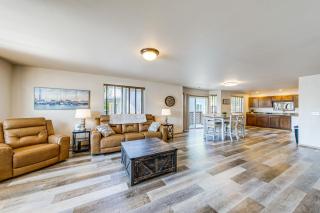 Walk to Town! Charming La Conner Home - 7
