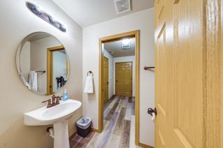 Walk to Town! Charming La Conner Home - 1