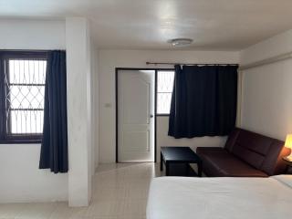 FLOW S12 BTS Asok 3 bedrooms max 6ppl - 1