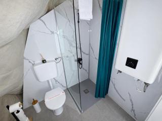 Sutjeska Glamping Domes - 7