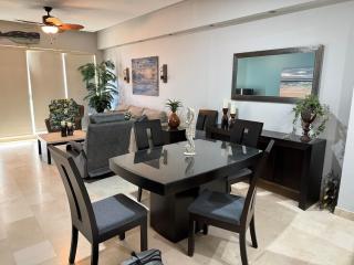 502 Encanto Living - 8