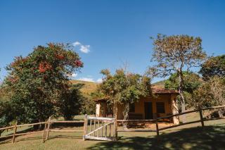 Fazenda Histórica de Café com Lagos, Cavalos e Trilhas - 2