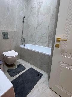 Crystal Comfort Apartment - 4