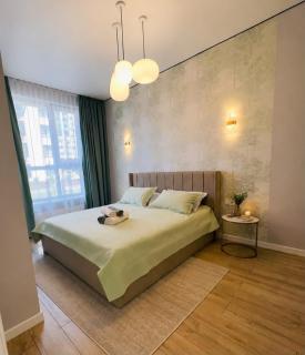 Crystal Comfort Apartment - 2