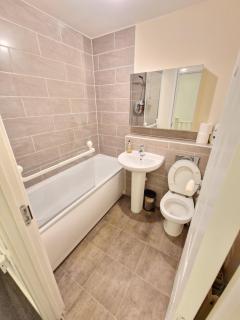 NightRest Homes Orchid2 NEC Free Parking 2Toilets - 6