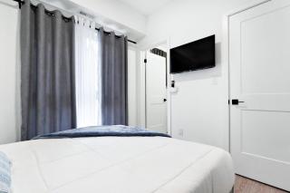 2BR Cozy Retreat, Close to Falls with Free Parking & Wine - 7