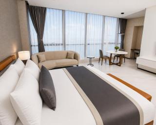 Atlantic Suites Hotel - 7
