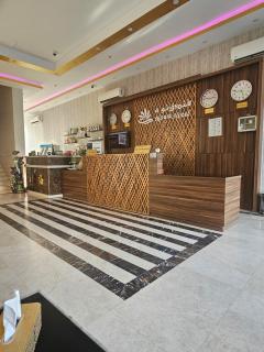 Nawah Al Azizia Hotel - 8