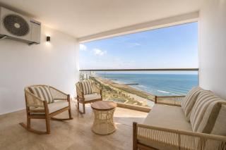 Seaside Serenity and Style - 9