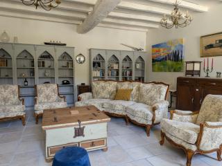 Charente Cozy Family Winter Retreat - 7