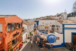 Rare 2 Suite Apt in the Historic Center - 110m to Beach - 3
