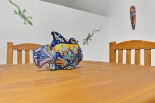 Quaint Condo close to Beach and Plaza - 6