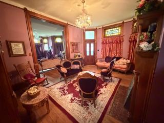 McInteer Villa - 2