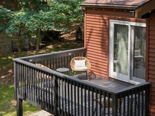 The Ridge at Penn Estates - A 4BR Pocono Retreat - 2