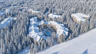 Luxe 2-Bed Ski-in Ski-out, On Hill - 6