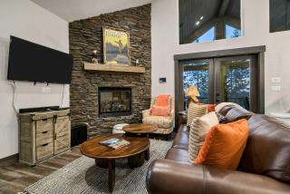 Eagles Nest River View Dome Hot Tub & Swim Pond - 2